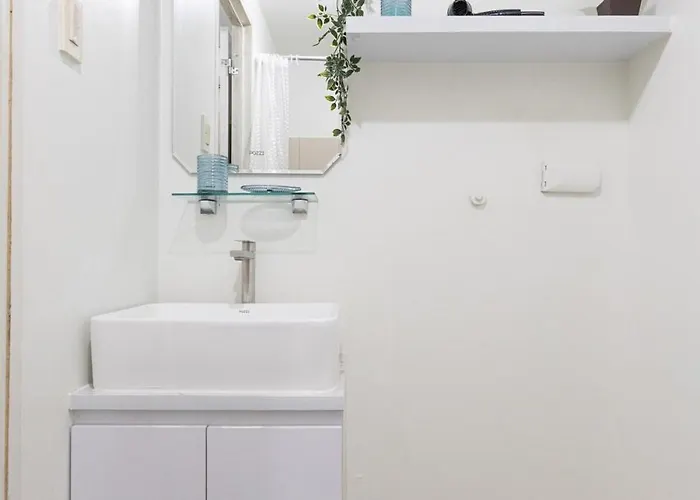 Apartamento Mplace South Triangle Staycation By Dahlia With Netflix And Ps4