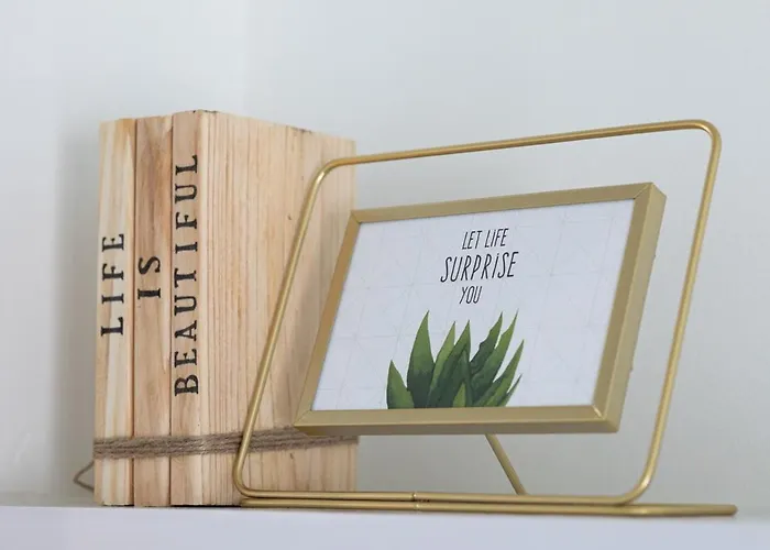 Apartamento Mplace South Triangle Staycation By Dahlia With Netflix And Ps4 Manila